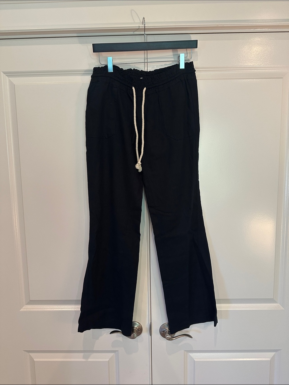 NWT Roxy Oceanside, black linen pants size small